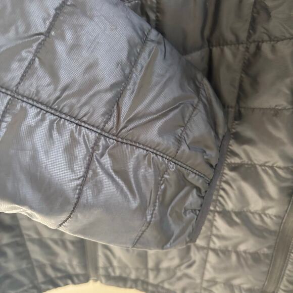 L.L. Bean Men's Black Puffer Jacket Warm Lightweight Packable Size L - Picture 5 of 7